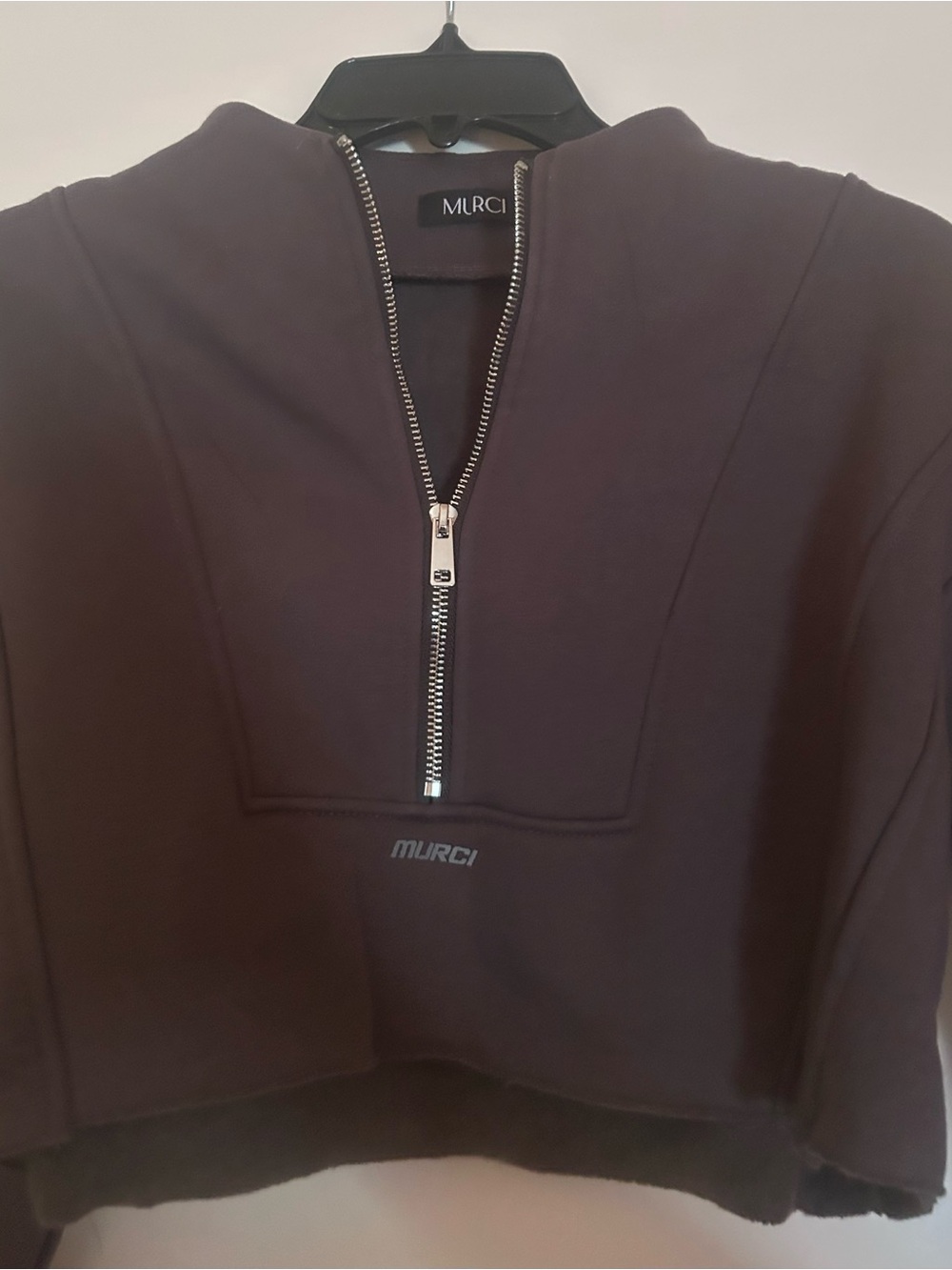 MURCI ladies pullover long sleeve cop top!